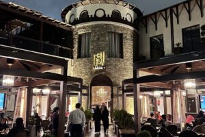 مطعم وكافيه سول الباحة (السعر + المنيو + الموقع + أراء الناس)