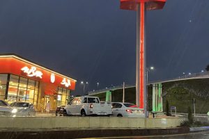 مطعم البيك الباحة (السعر + المنيو + الموقع + أراء الناس)