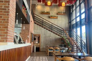 مطعم مشراق الباحة (السعر + المنيو + الموقع + أراء الناس)