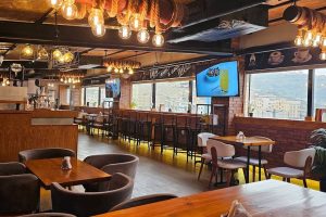 دربز كافيه الباحة (السعر + المنيو + الموقع + أراء الناس)